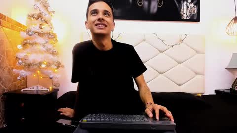 max online show from December 29, 7:54 pm