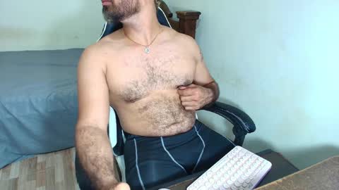 max_love25 online show from February 21, 7:48 pm