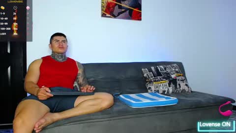 Snapshot of max_mayer chatting on February 25, 4:57 am Maximo Mayer online show from February 25, 4:57 am