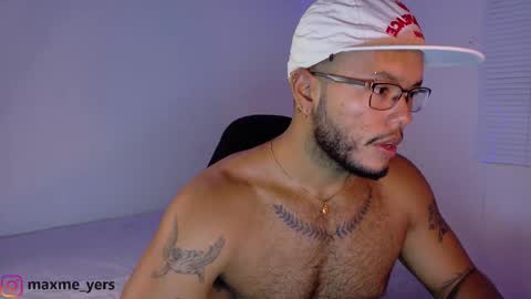 max_meyer online show from October 3, 10:15 pm