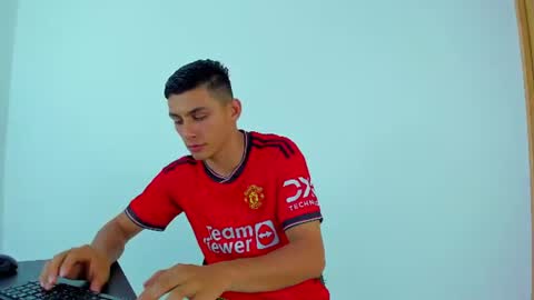 MAX     online show from July 11, 4:58 am