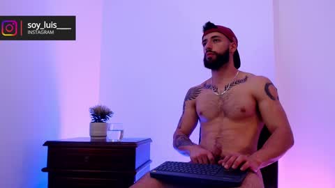 max_xl_ online show from February 23, 3:26 pm