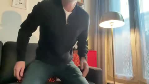 Max Mikado online show from January 21, 2:11 pm