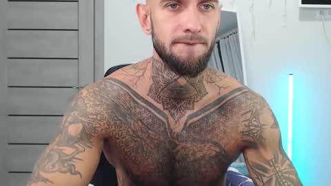 Maximus Fox online show from September 20, 7:19 am