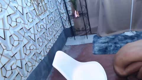 Reyn online show from February 16, 12:32 am