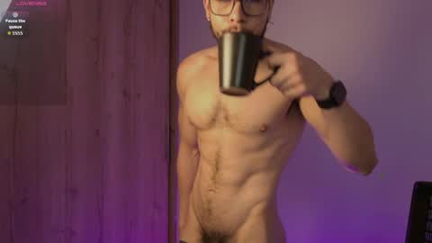 Mikael online show from April 6, 9:21 am