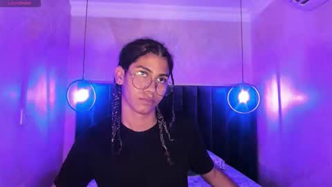 maxim online show from November 22, 3:17 am