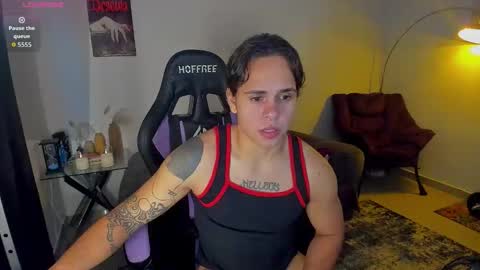 maximiliano_scoott_ online show from February 12, 10:27 pm