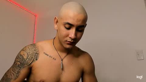 Maximo online show from January 17, 11:28 pm