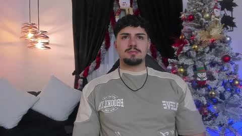 Maximo online show from December 22, 5:12 am