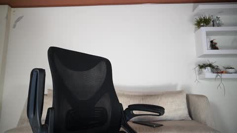 Sebastian online show from March 7, 2:42 am