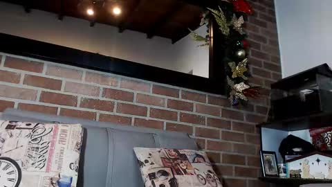 maximotorricelli online show from December 6, 7:34 pm