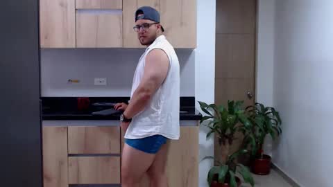 maximus online show from February 1, 8:29 pm