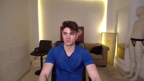 MaxKaiden online show from February 26, 5:42 am