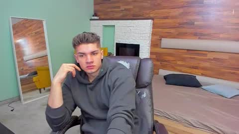 MaxKaiden online show from March 9, 5:23 am