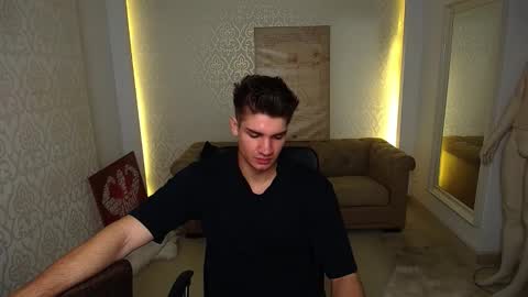 MaxKaiden online show from October 2, 5:11 am