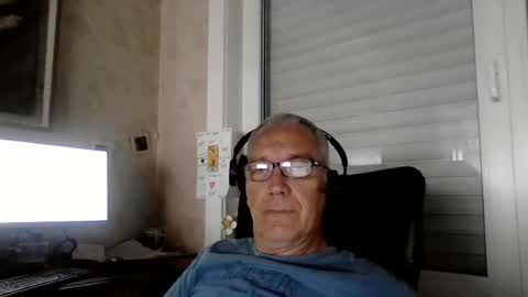 maxou569 online show from July 20, 8:42 am