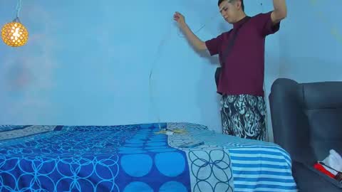 MAX online show from December 29, 10:47 pm