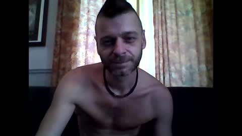 MaxTheWolf online show from December 5, 5:53 pm