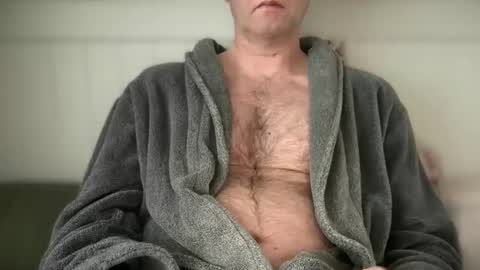 maxwellj1234 online show from December 28, 11:52 am