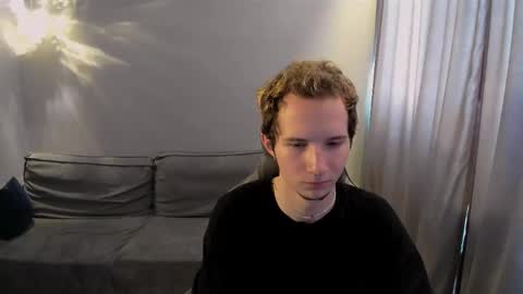 Max online show from March 27, 11:44 am