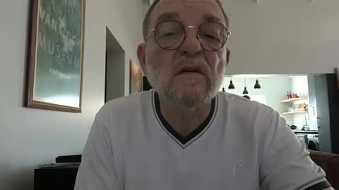 mbearmike online show from March 11, 1:18 pm