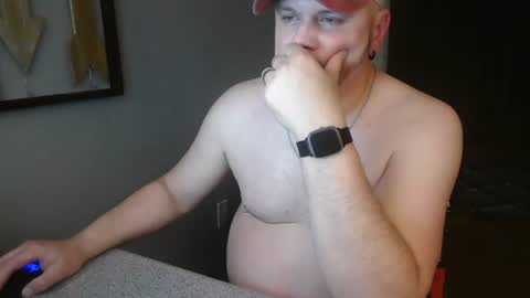 Snapshot of mcginphoenix chatting on January 23, 1:13 pm mcginphoenix online show from January 23, 1:13 pm