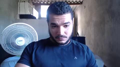 Mcgregor online show from December 4, 3:21 pm