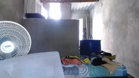 Mcgregor online show from December 13, 7:43 pm