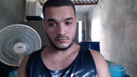 Mcgregor online show from December 14, 8:29 pm