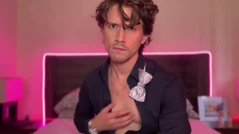 mcklister online show from March 22, 5:18 pm