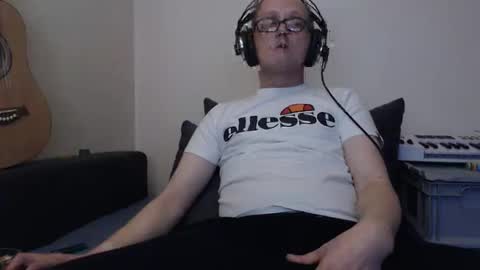 Mike online show from October 2, 7:07 pm