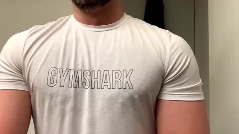 mcr8080 online show from February 17, 5:47 am