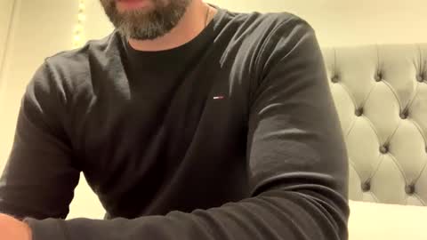 mcr8080 online show from December 29, 7:00 pm