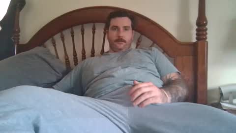 Snapshot of mdavis1six chatting on February 18, 8:26 pm Davis online show from February 18, 8:26 pm