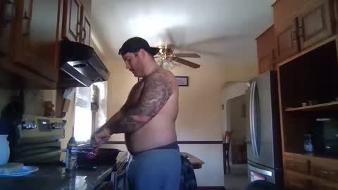 Snapshot of mdavis1six chatting on February 22, 5:09 pm Davis online show from February 22, 5:09 pm