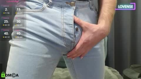 Meaty Roll online show from February 7, 3:46 am