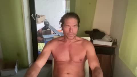 Snapshot of medeinoe chatting on September 9, 5:01 pm medeinoe online show from September 9, 5:01 pm