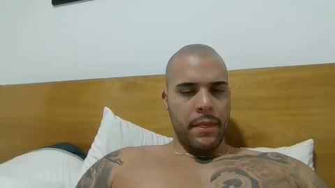 filippoae online show from December 4, 1:25 am