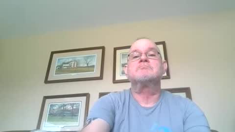 Snapshot of medic243 chatting on March 2, 3:20 pm Medicineman online show from March 2, 3:20 pm