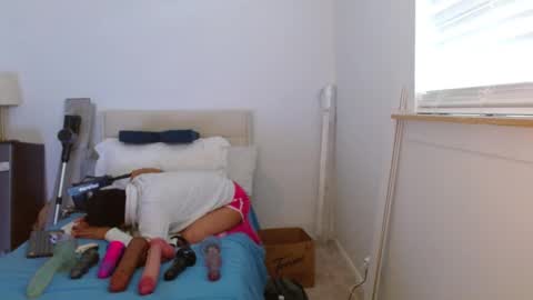 Snapshot of meekthetwink181 chatting on September 13, 4:52 pm MeekTheTwink18 online show from September 13, 4:52 pm