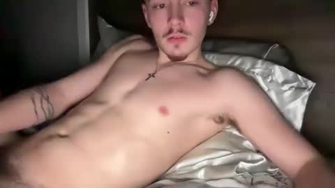 menarethebest123 online show from January 5, 5:41 am