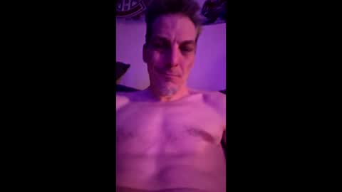 menwomanizer69 online show from March 15, 2:41 am