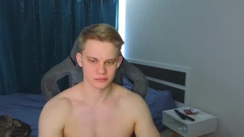 Mickey online show from March 17, 8:06 am