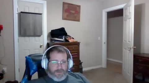 mercer1977 online show from December 15, 4:26 pm