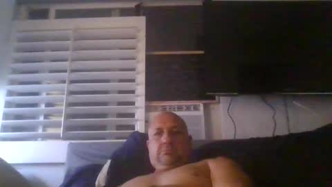 Snapshot of mesohorny4u247 chatting on October 11, 12:20 pm ken online show from October 11, 12:20 pm