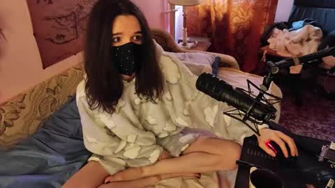 miaowhowl online show from January 9, 9:47 am