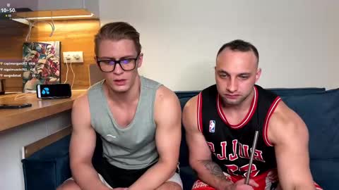 michaelbradley_for_u online show from February 17, 7:42 pm