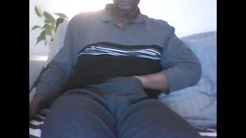 mickdu971 online show from December 19, 9:49 pm