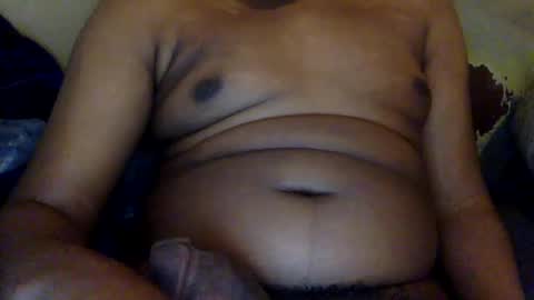 Snapshot of mickkzzx chatting on February 1, 2:02 pm mickkzzx online show from February 1, 2:02 pm